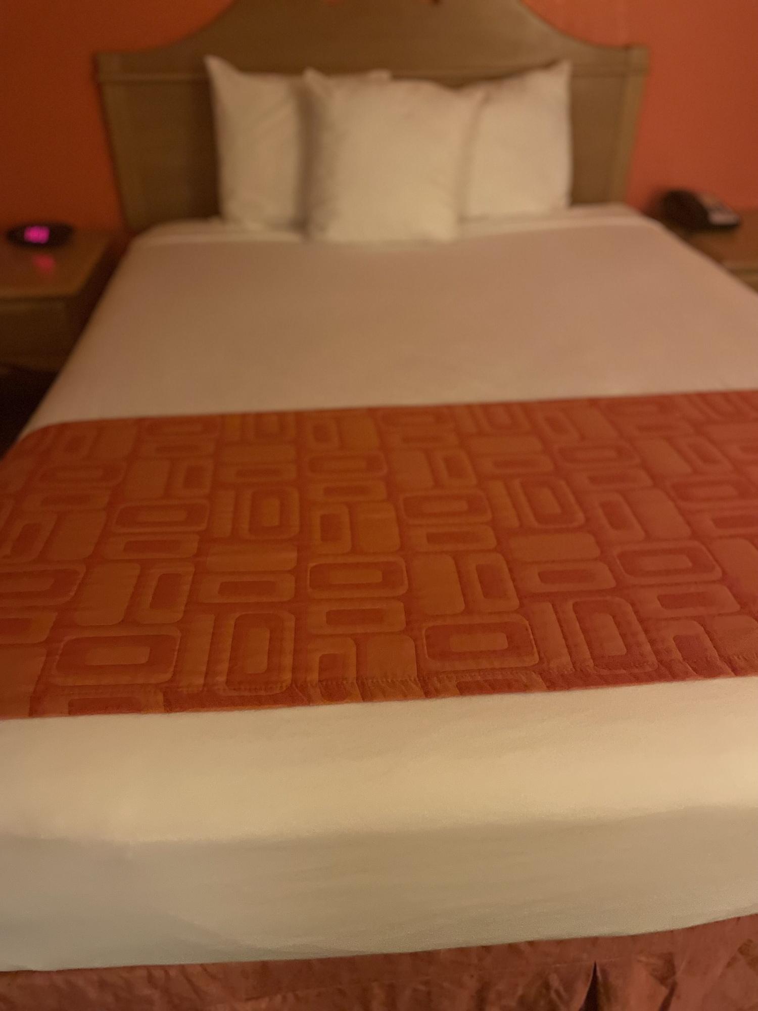 Howard Johnson By Wyndham Bakersfield Esterno foto